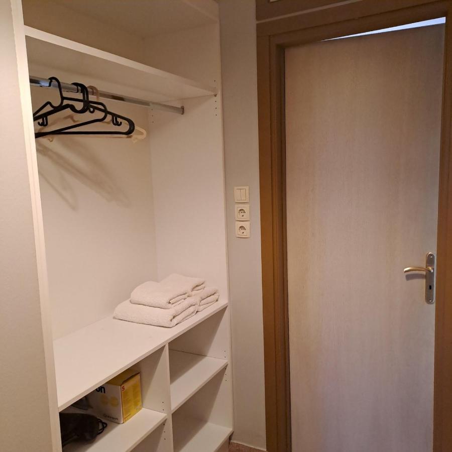 Dimitris Place Near Athens Airport Koropí Kültér fotó